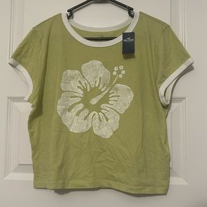 Green Hibiscus Cropped Baby Tee